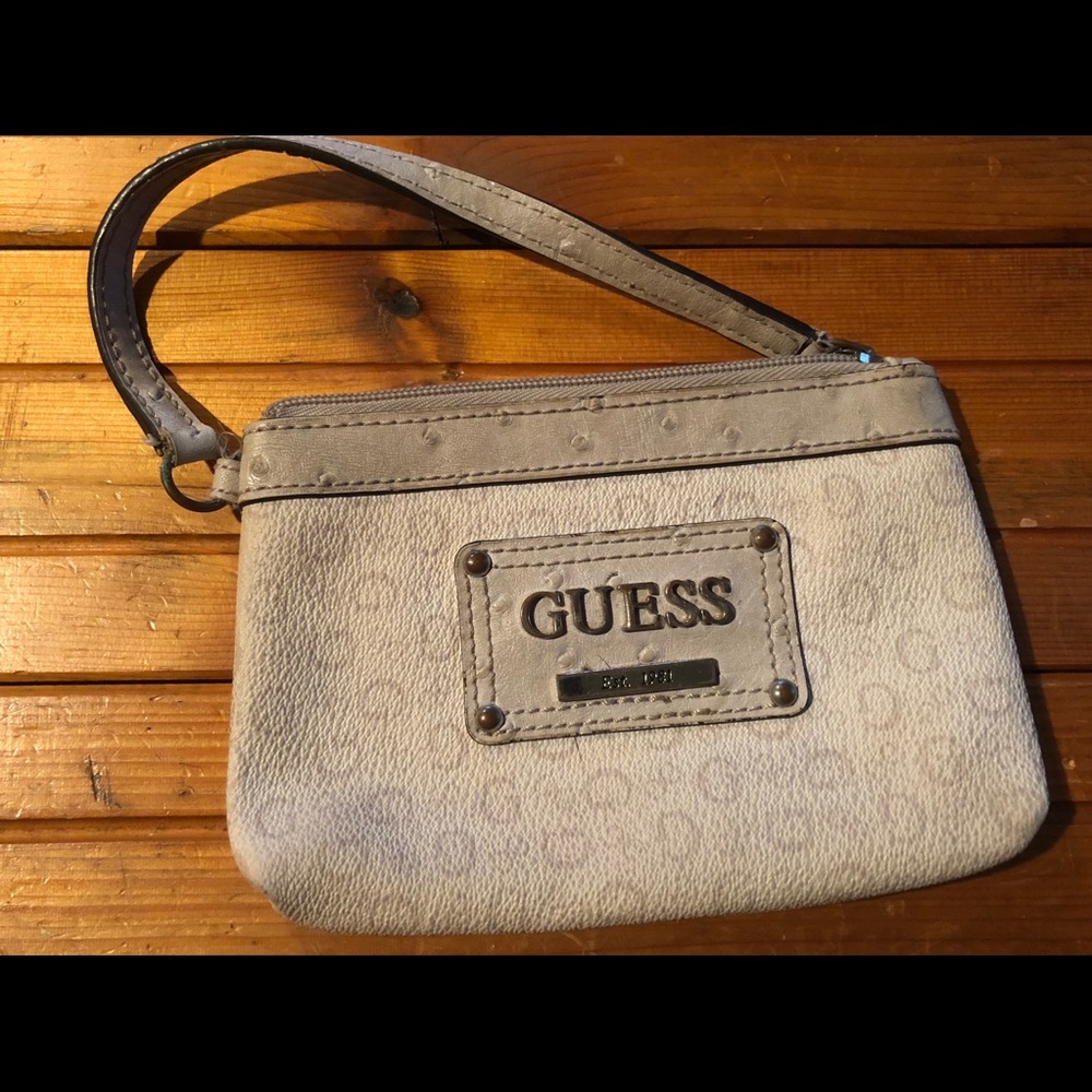 Guess wristlet